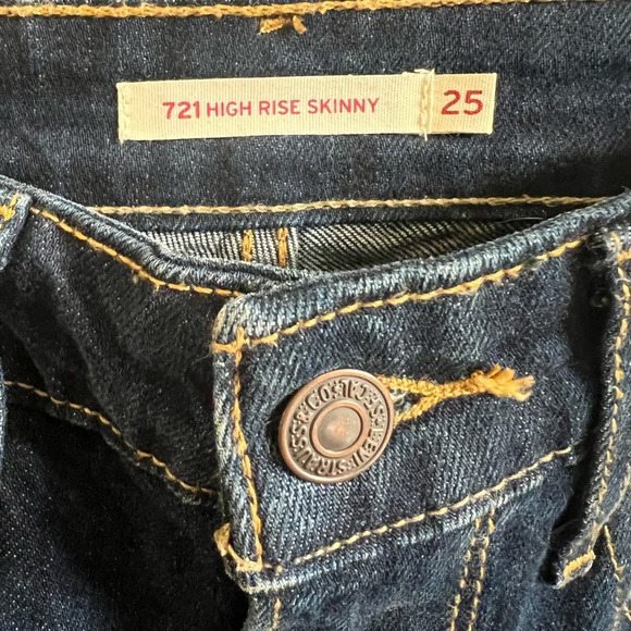 Levi’s Strauss 721 dark wash high rise skinny busted knee jeans - Picture 7 of 15